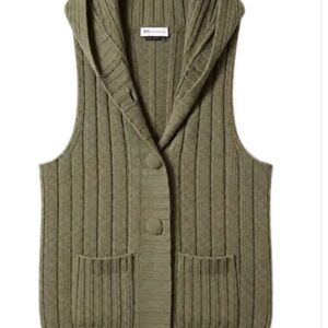 Long Olive Green Knit Vest with Hood & Buttons - Cozy Sleeveless Cardigan 🌿